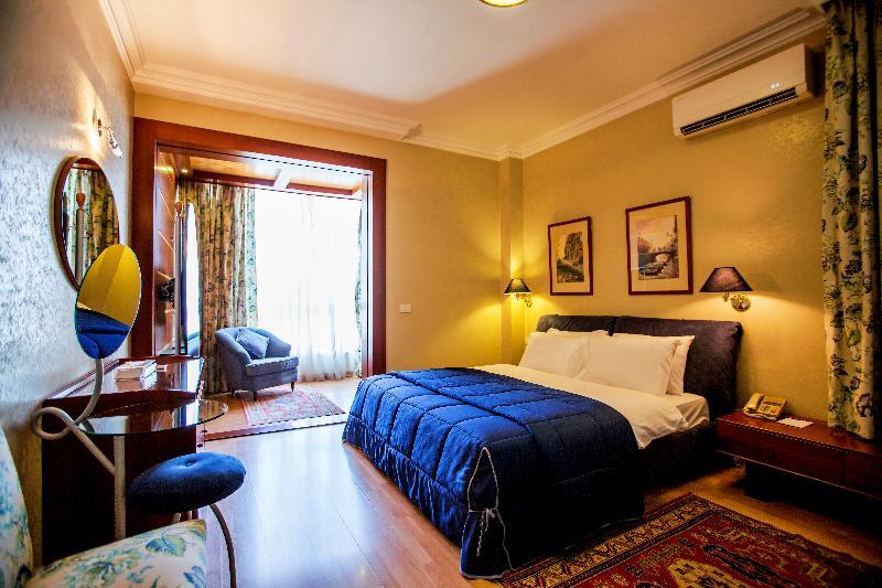 Lahoya Homes Hotel