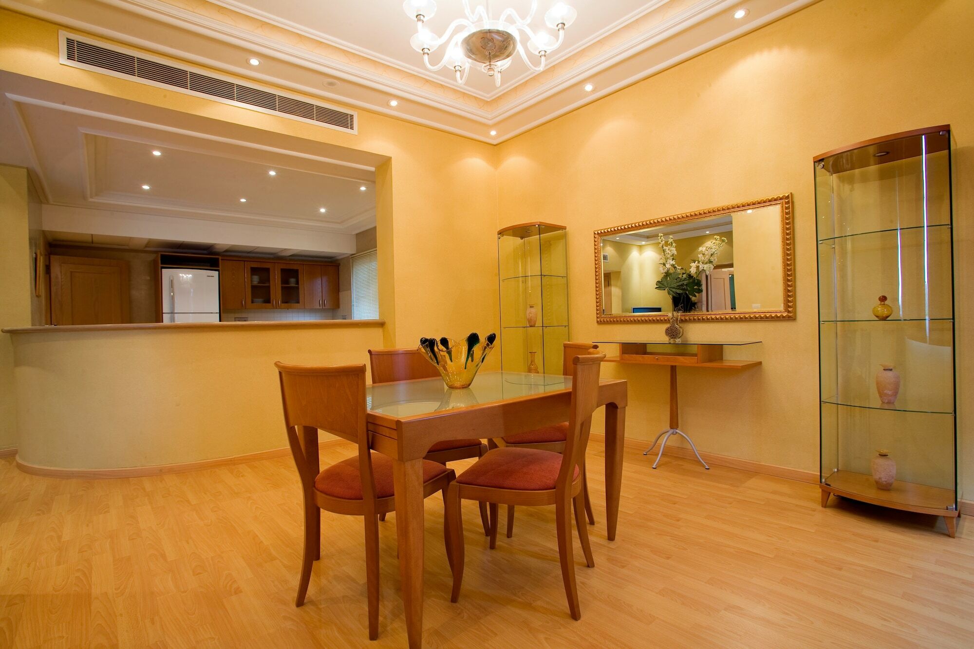 Hotel Lahoya Homes